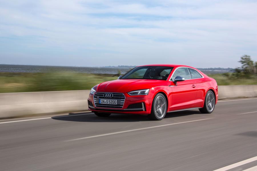  Audi S5 Coupe 2016 года  (WW) (фото 4 из 75)
